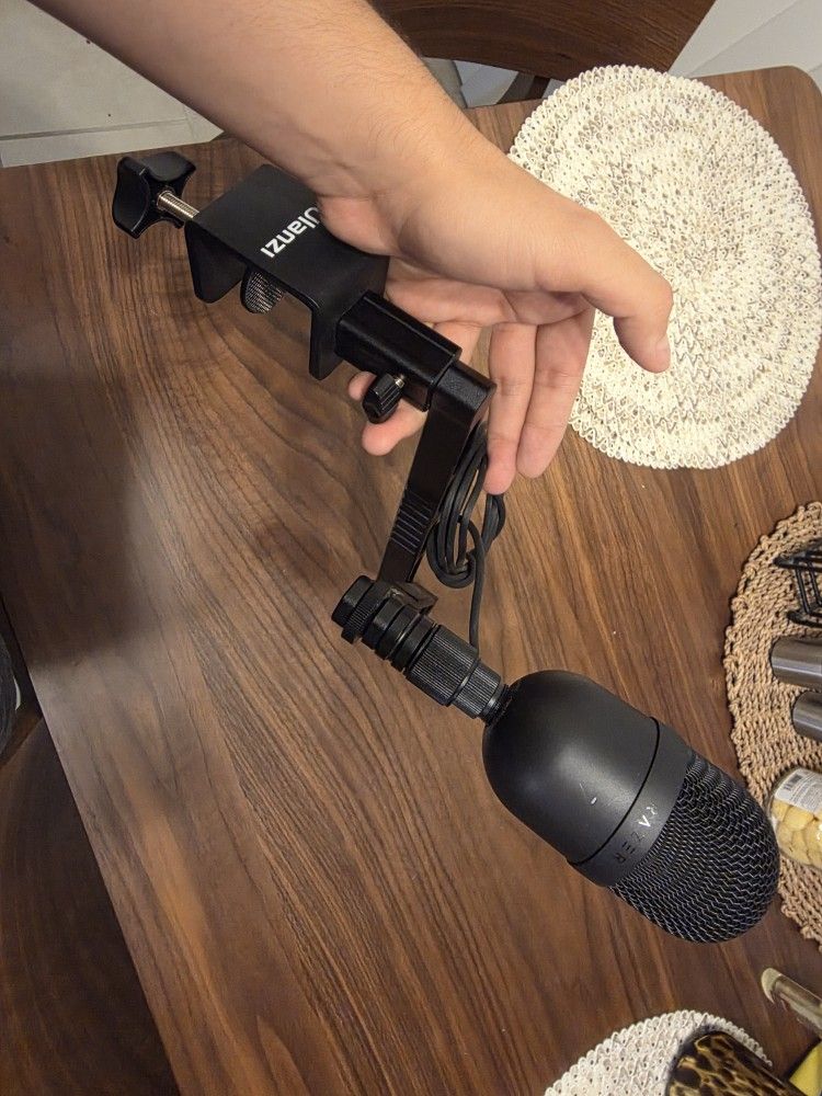 Razer Mic With Arm
