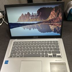 Asus Vivobook 14” Core i3-1115G4, 16gb DDR4 3200 MHz, 512 GB NVME M.2