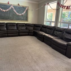Large Couch/sectional