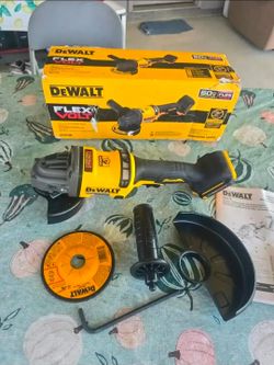 🔥$140 PRICE IS FIRM🔥 Dewalt FLEXVOLT 60V MAX 6 in. Small Angle Grinder with Kickback Brake (Tool Only)
(NO BATTERY, NO CHARGER)