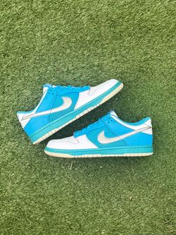2008  Nike Wmns Dunk Low 'Vivid Blue' 317813-103
