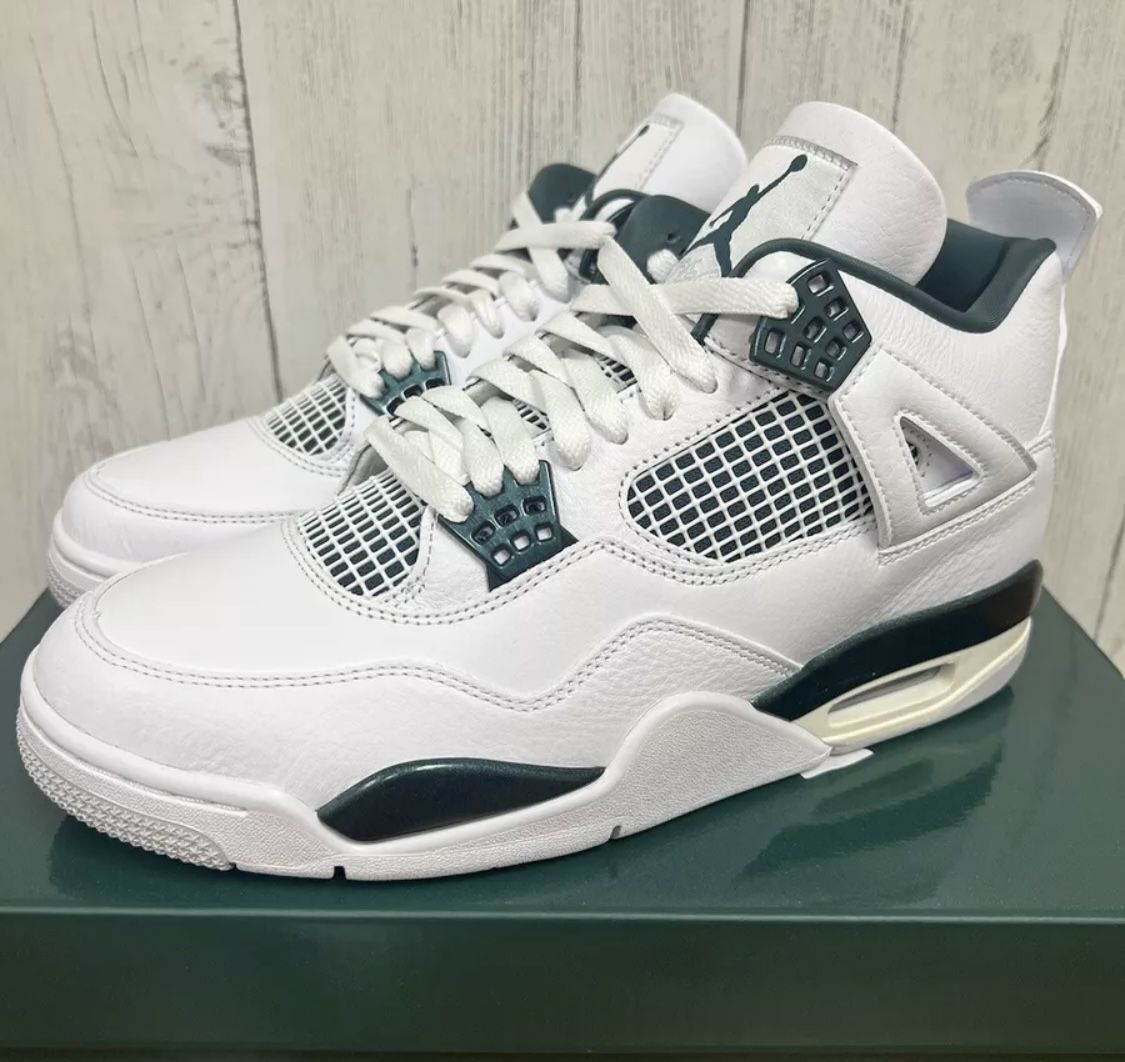 Jordan 4 “Oxidize” Size 10.5