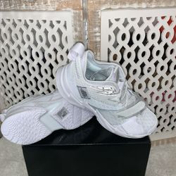 PUMA MENS BRAND NEW SIZE 8 Enzo Beta Mesh