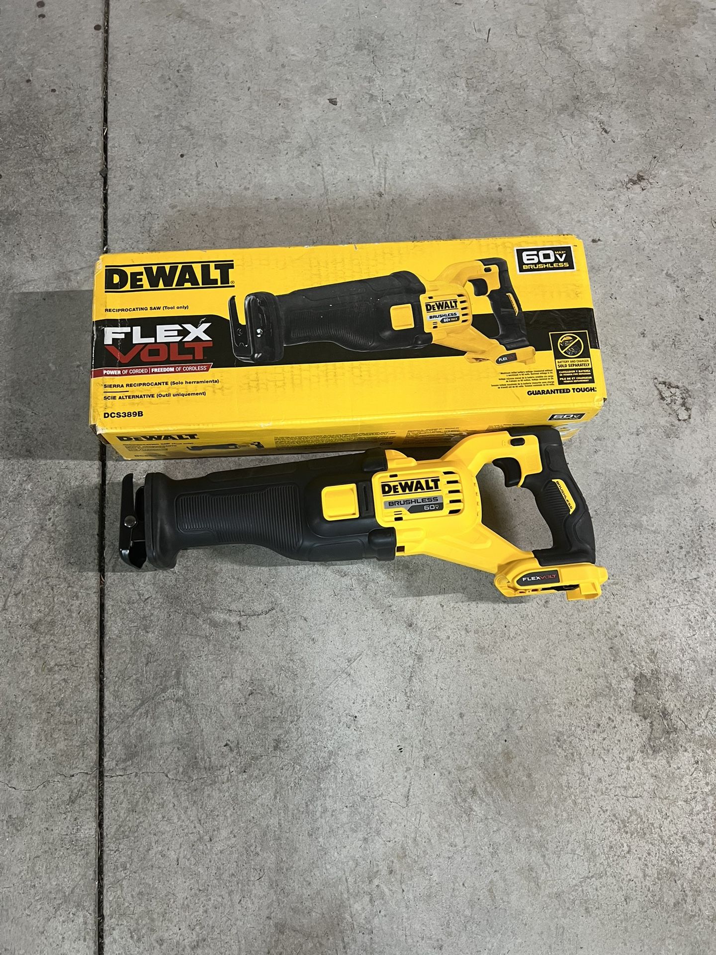 New DEWALT FLEXVOLT 60V MAX Cordless Brushless Reciprocating Saw (Battery Not Included)