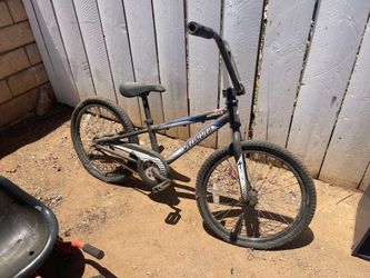 16” Hotrock specialized children’s bike