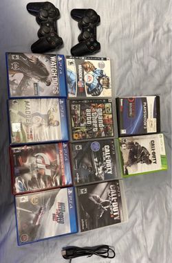 2 Sony DualShock controllers and game bundle