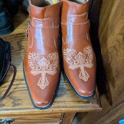 Men's Boots