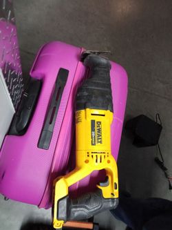 DeWalt 20V Max Reciprocating Saw