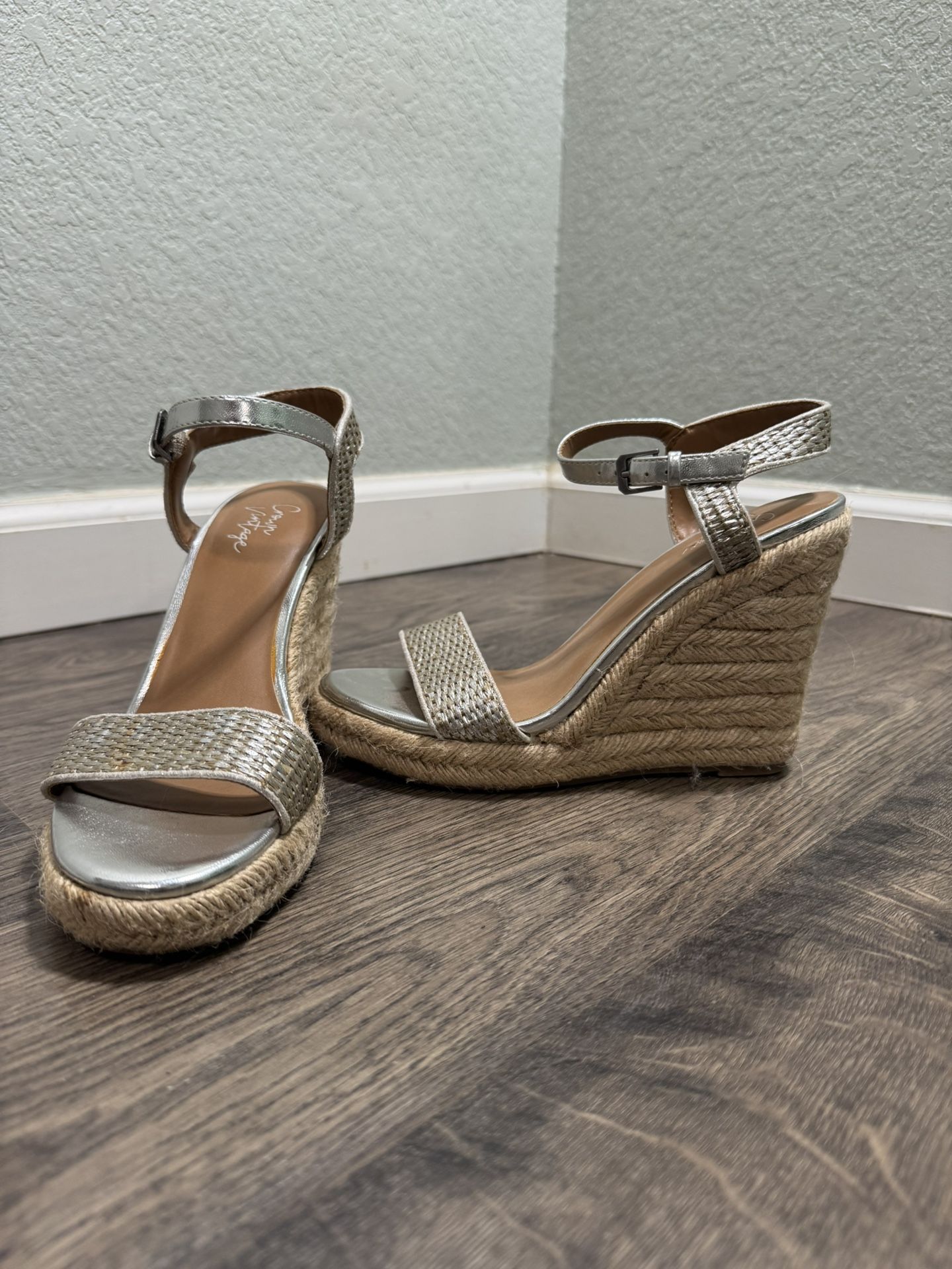 Crown Vintage Wedge Sandals – Size 6.5 – Worn Once