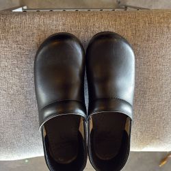 Black Leather Women's Danskos Size 41