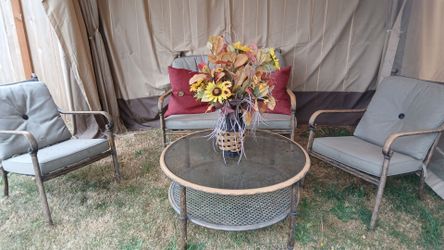 Patio set 4 piece