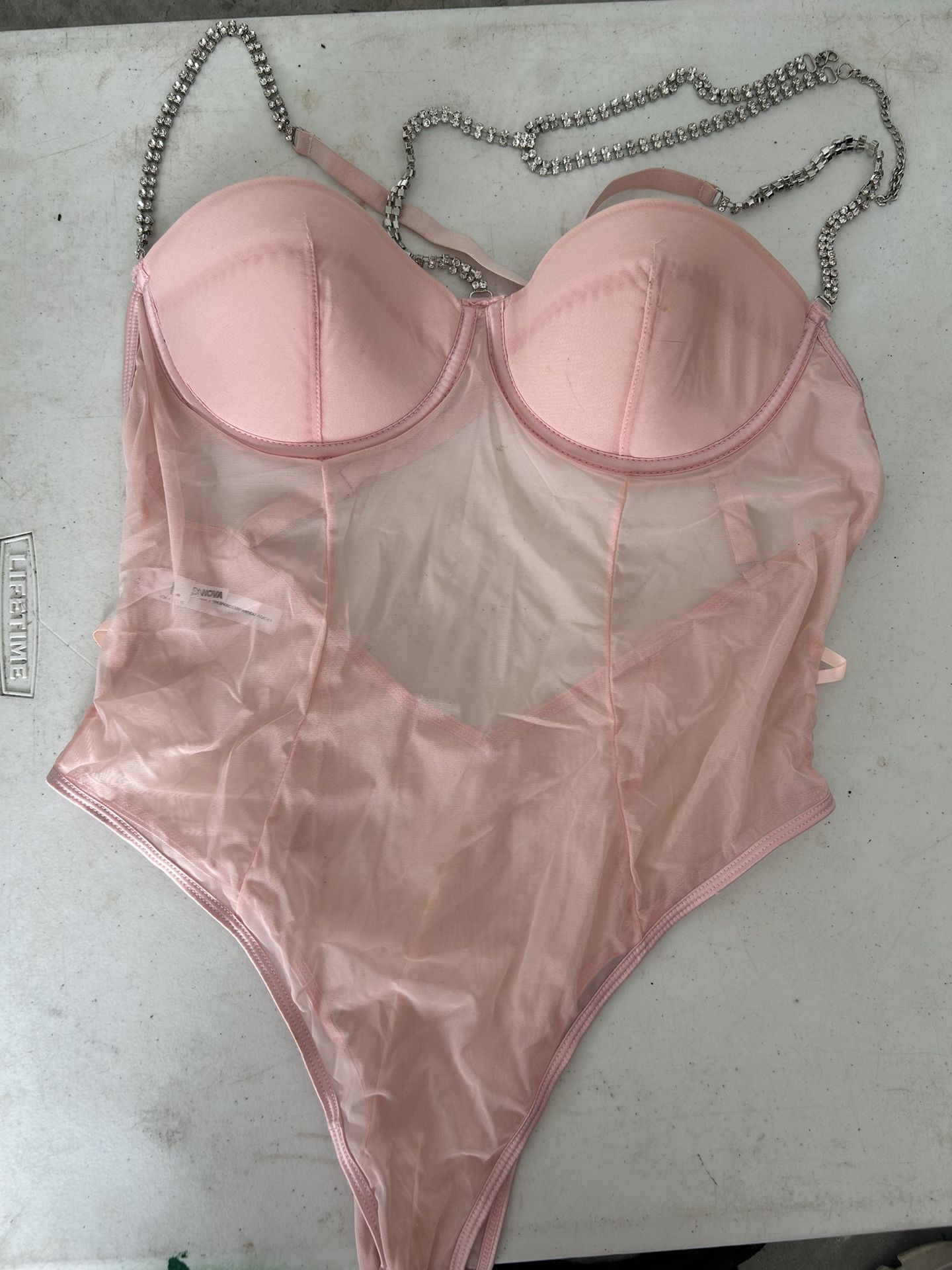 Fashion Nova Pink lingerie with Diamond Straps Size L- Never Worn