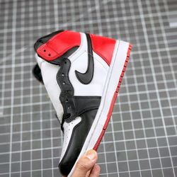 Jordan 1 Black Toe 3