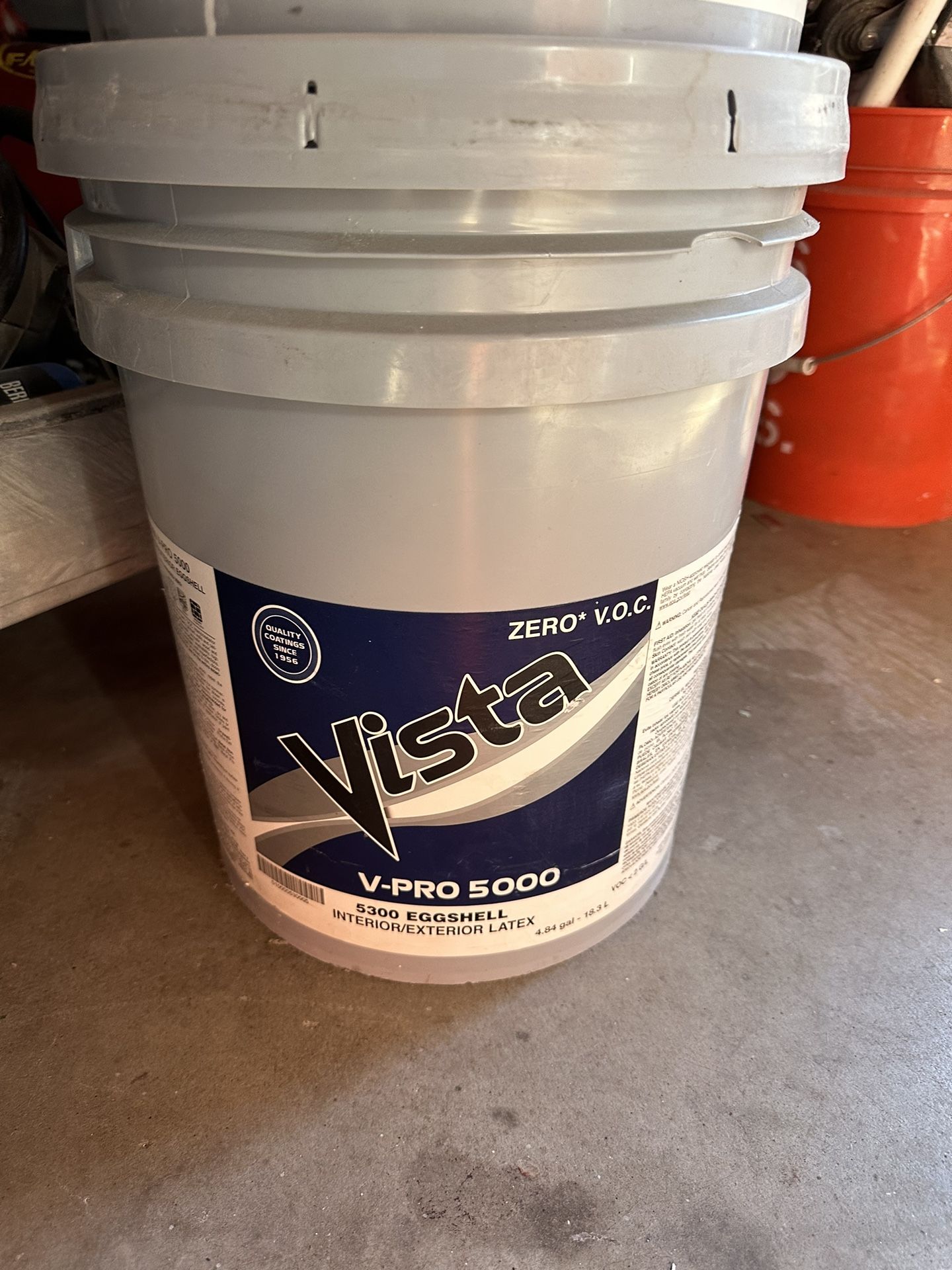white eggshell vista paint