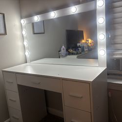 Vanity Mirror for Sale
