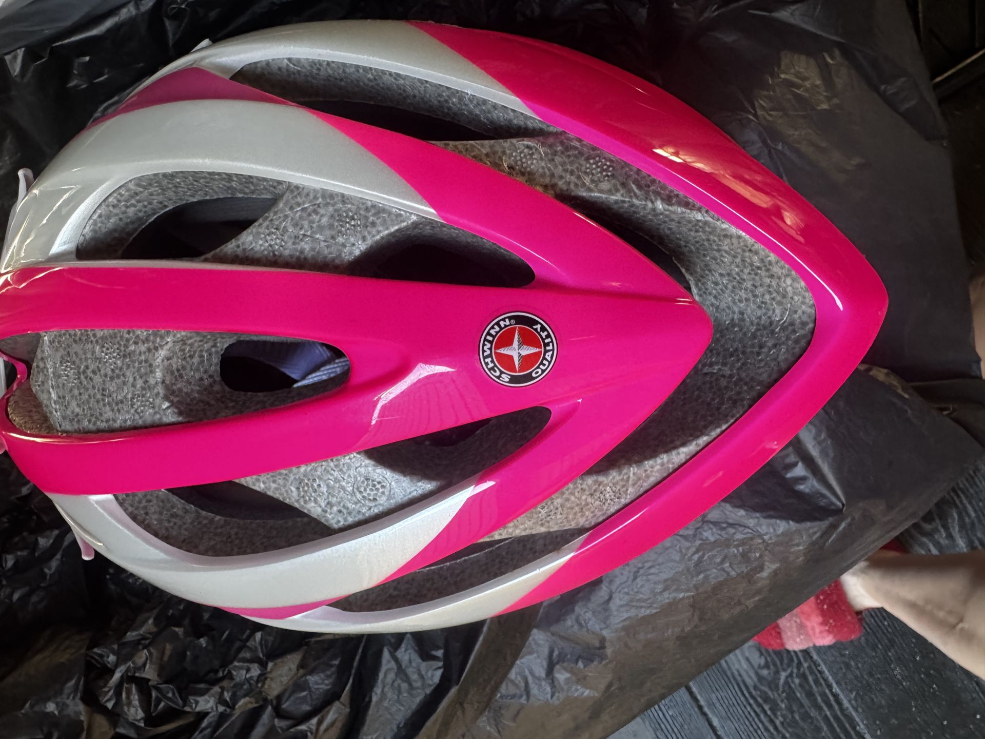 schwinn bike helmet