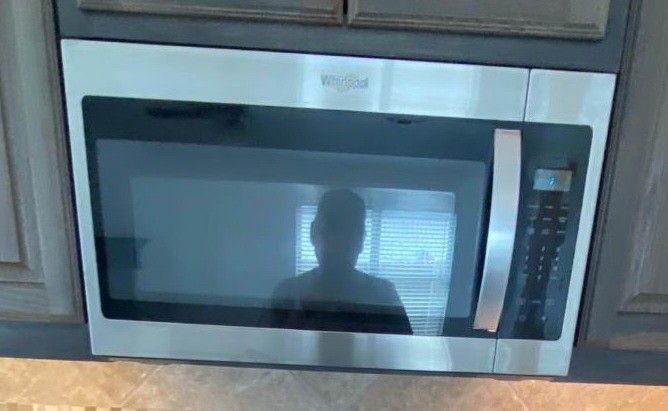 Whirlpool Microwave 