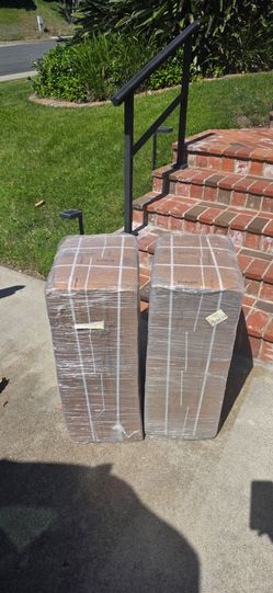 2 bundle wrapped 4x4x4 boxes