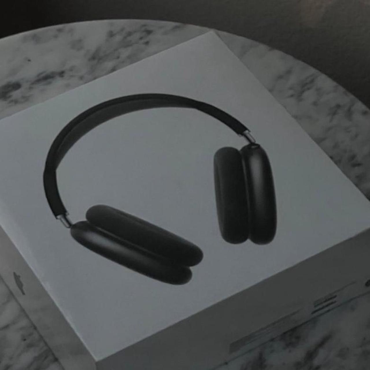 AirPods Max