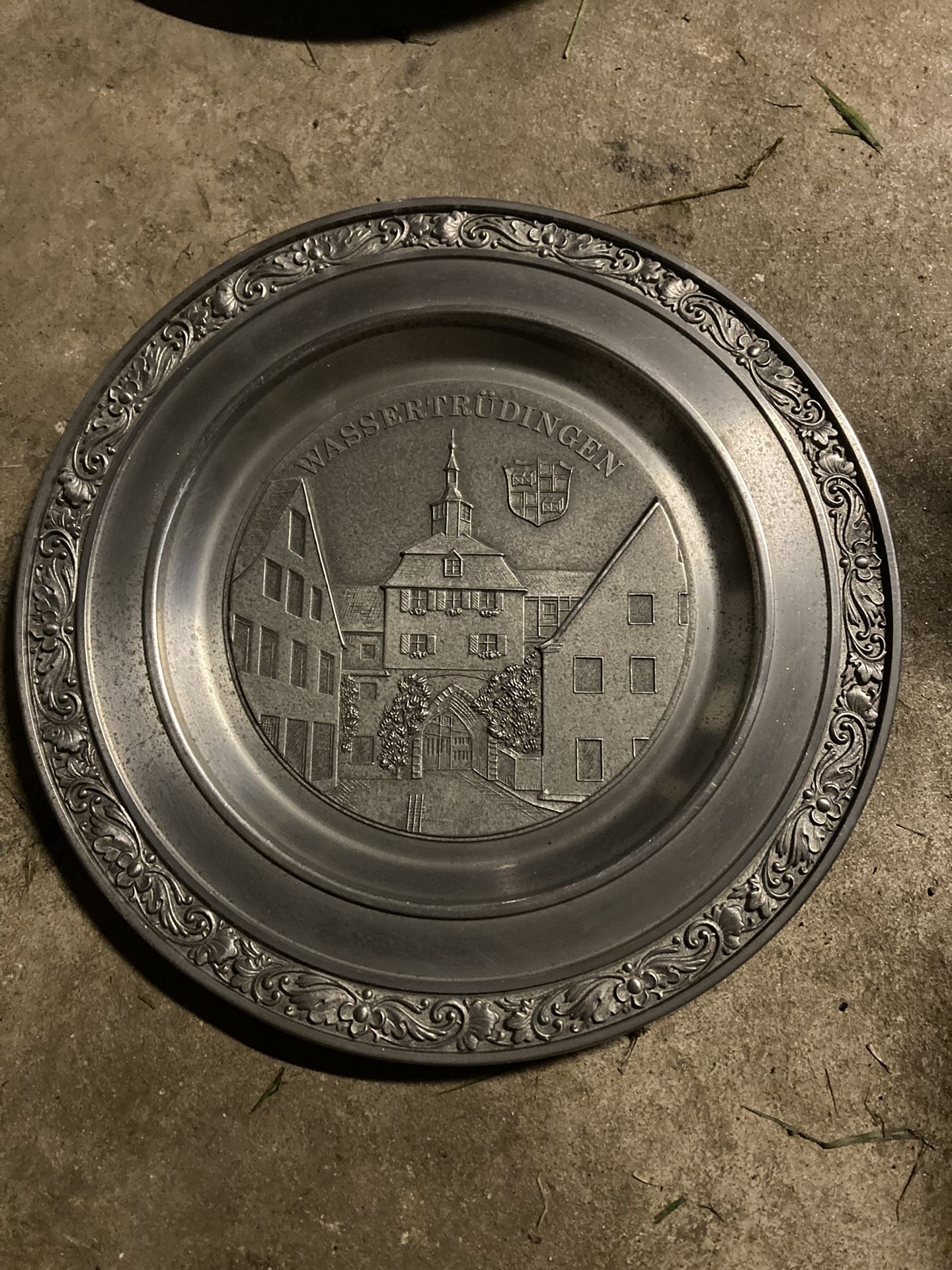 Zinn-Becker Pewter Plate