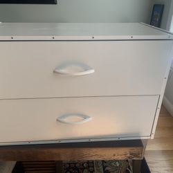 small  white closet maid stackable drawer