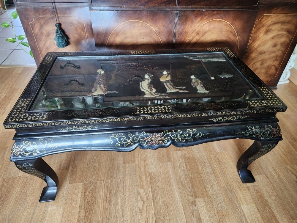 Asian Coffee Table Inlaid Soapstone, Oriental table, Black Lacquer, foldable table, good condition