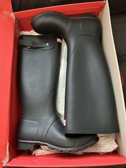 Hunter Women’s Original Tall Rain Boot