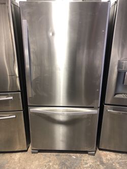 kenmore refrigerator 33 inches bottom freezer