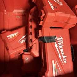 Milwaukee Collection 