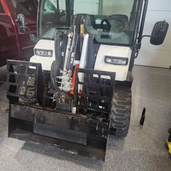 2022 Bobcat Toolcat  UW56