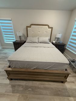 Ashley Furniture Jorlaina Queen Bed