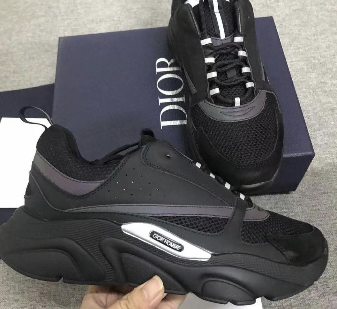 Dior b22 shoes 