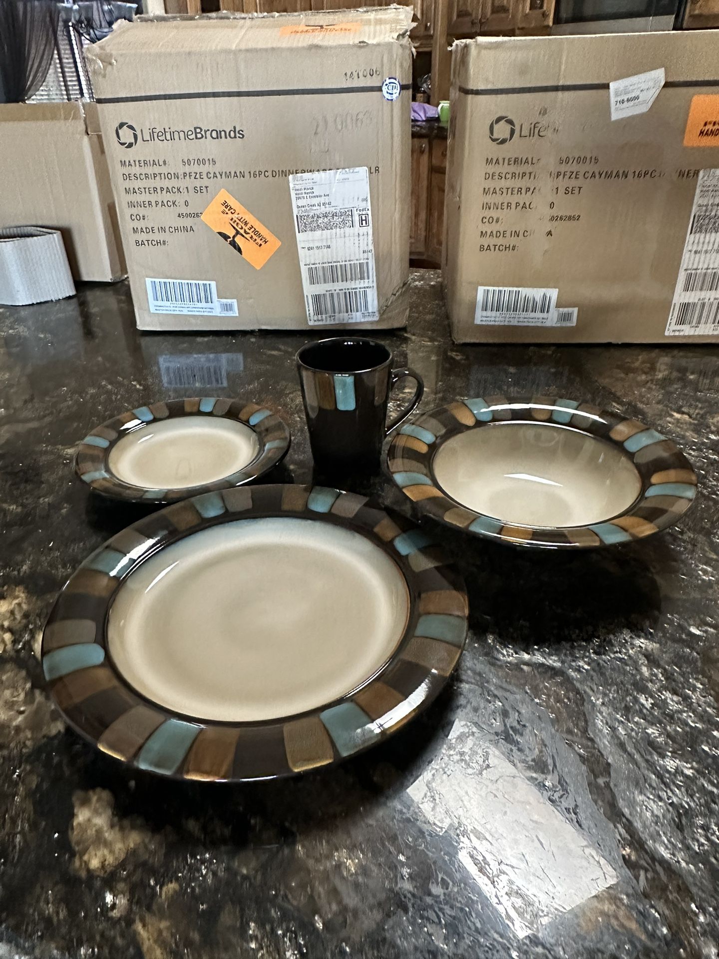 Pfaltzgraff Cayman, 8 place settings