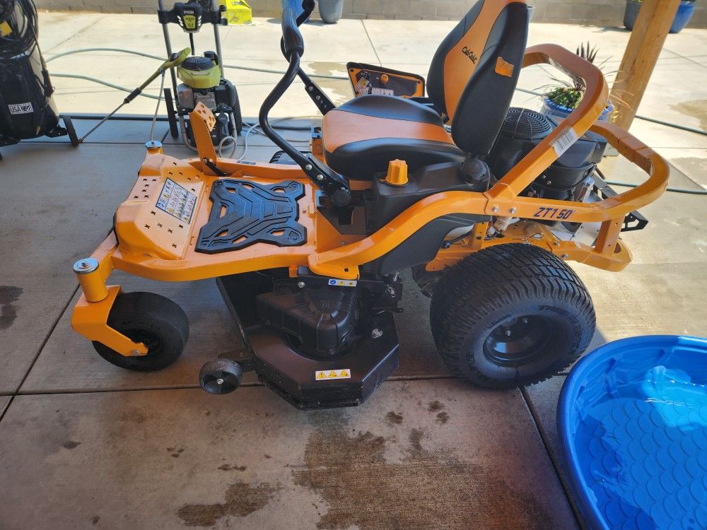 Cub Cadet Ultima ZT1 50″ Zero-Turn Riding Lawn Mower – Power, Precision & Comfort