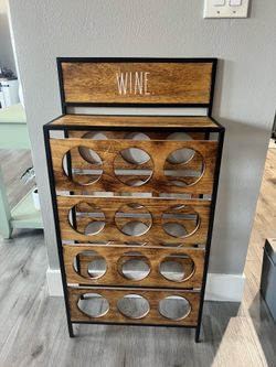 Wine cabinet