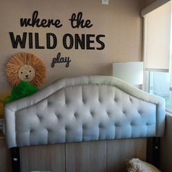 QUEEN Bed headboard