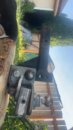 Husky centerline hitch