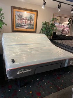 🔥Tempur luxe breeze firm king adjustable set $2000🔥