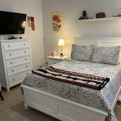 White Bedroom Set 