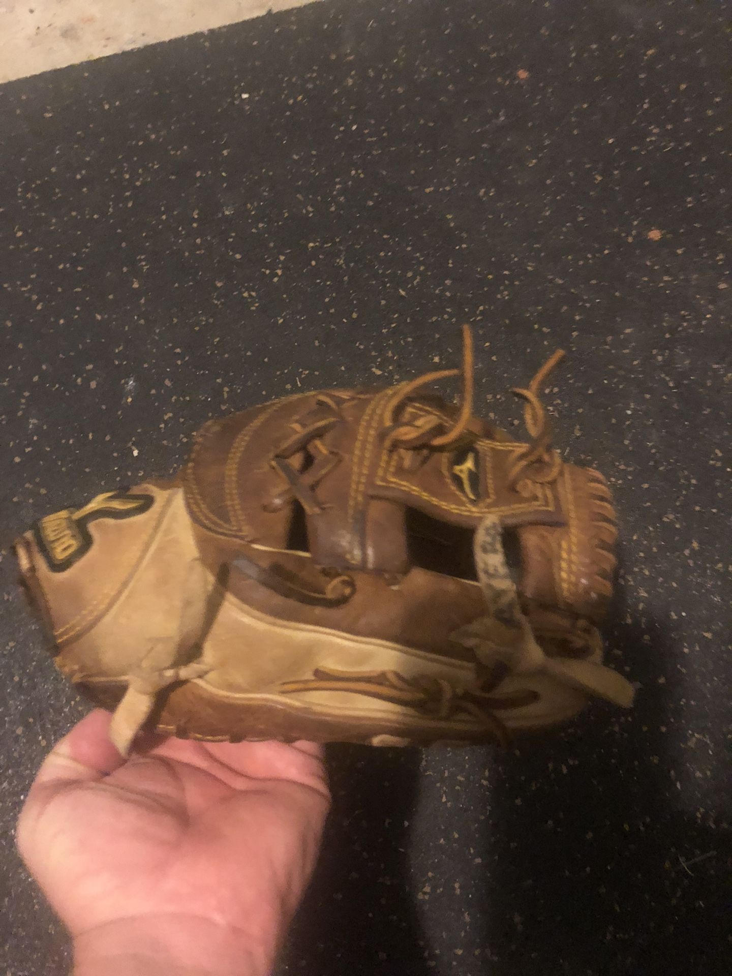 Mizuno Classic Pro Soft Baseball Glove