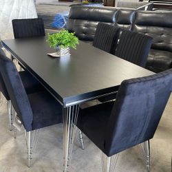 New dining table 6 black color, chrome, Six Chairs