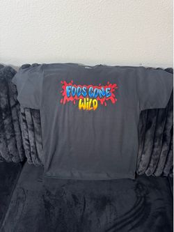 Foos gone wild shirt size large