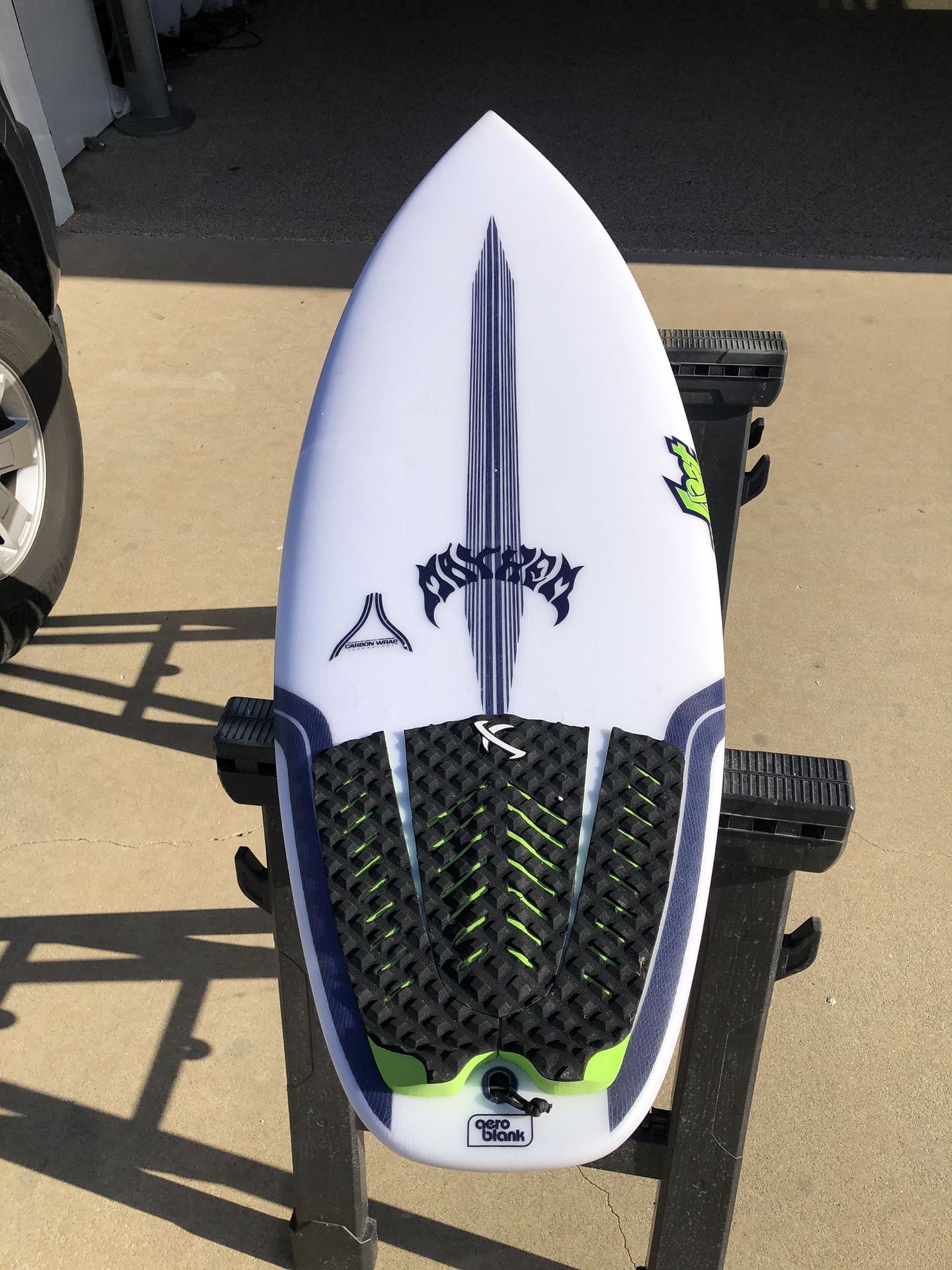 Lost carbon wrap Uber driver Xl 5’5