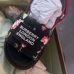 Burberry Kids Sandals Size 26