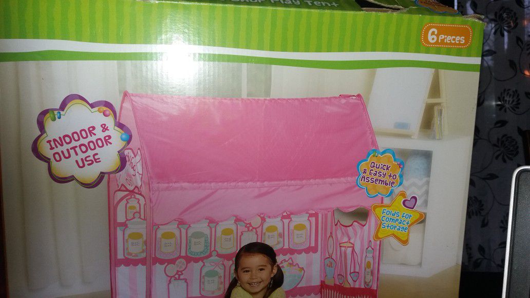 Candy Shop play tent Brand New in the box