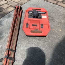 David White Builders Level