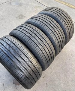 235 45 18 HANKOOK They have 90 % of life the 4