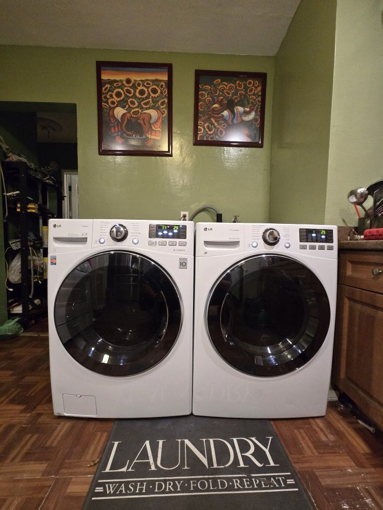 LG Washer and Dryer (like-new)/// Lavadora y Secadora LG (semi-nuevas)