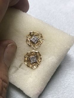 -14k diamond earring princess cut with earring enhancer