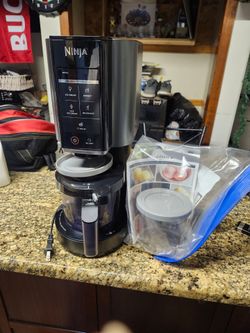Ice cream maker